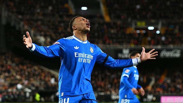 Kylian Mbappé se perdería partido ante Benfica en la Champions League.