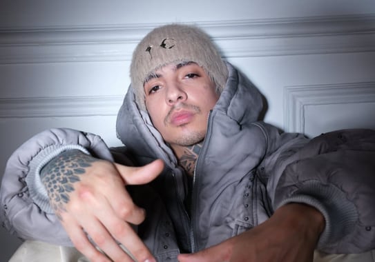 ¿Qué significa Cuerno Azulado de Natanael Cano?