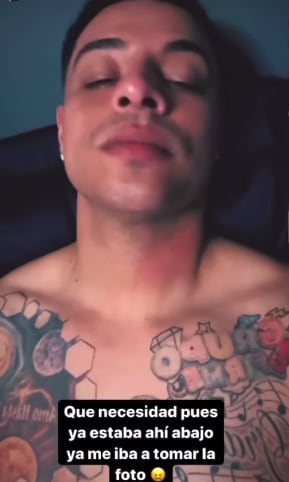 Eduin Caz es lastimado por fans.