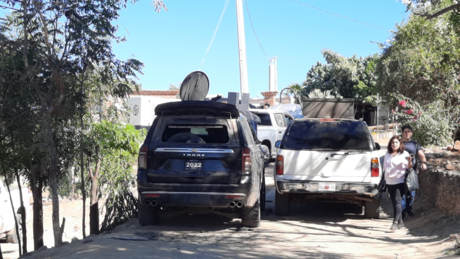 Escena de los hechos tras operativo y detención de Ovidio Guzmán