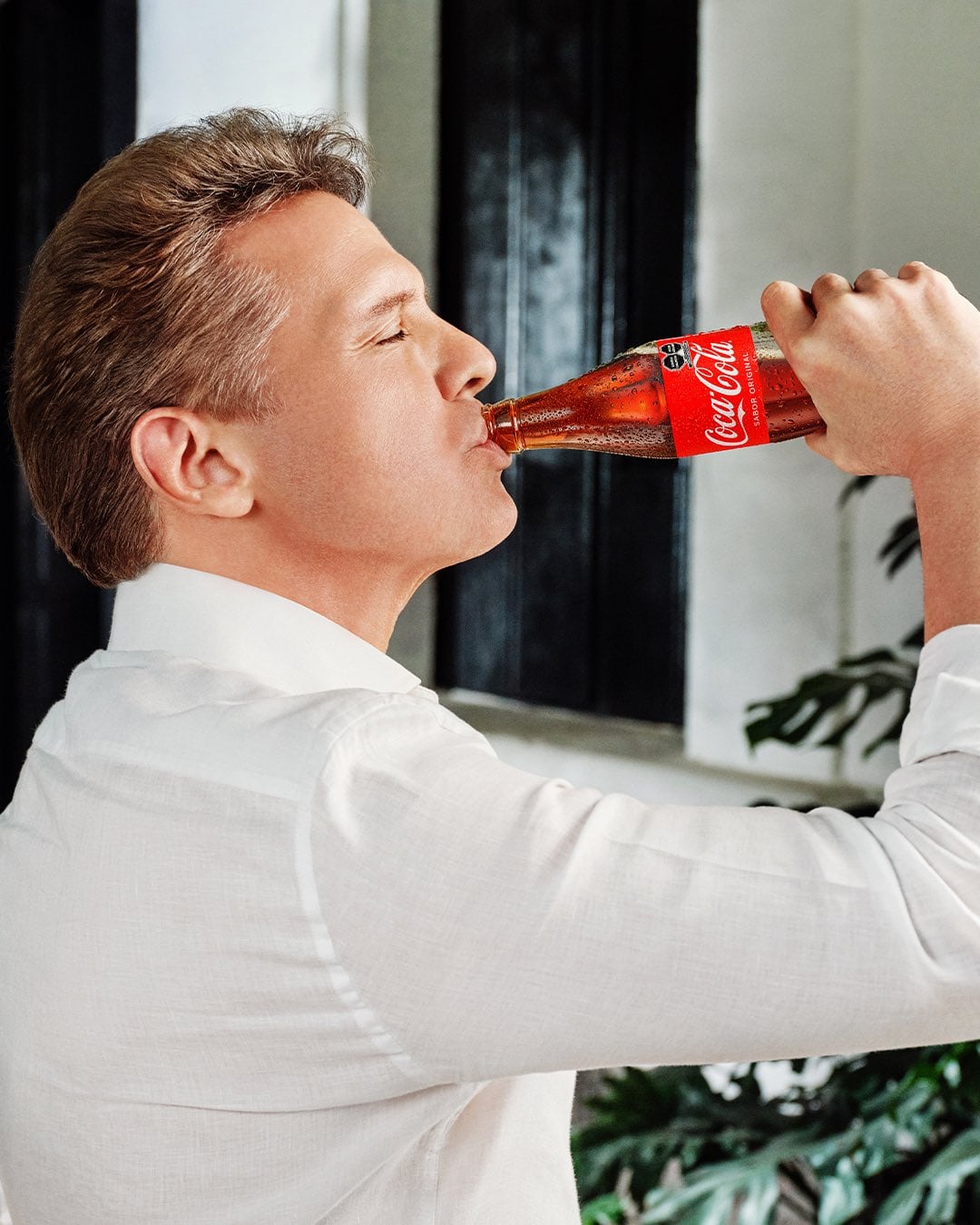 Luis Miguel vuelve con Coca-Cola y revive uno de sus comerciales más recordados