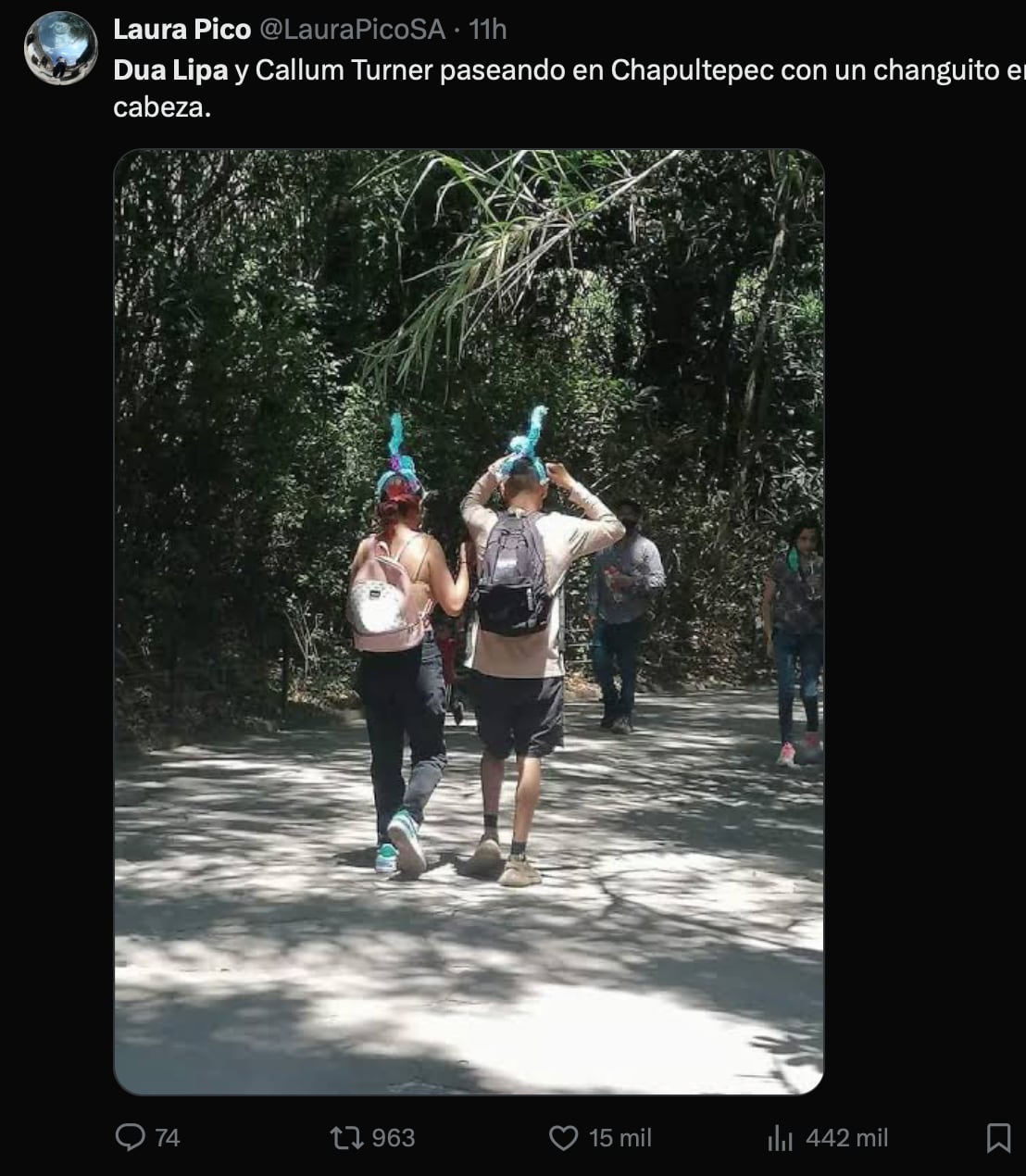 Los memes de Dua Lipa en CU maldicen a Benito Juárez por el día de asueto cuando nos visitaba