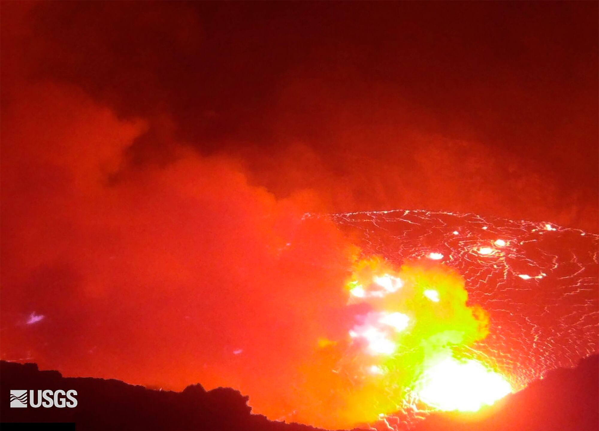 Volcán Kilauea entra en erupción