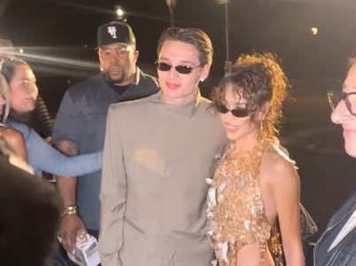Danna Paola y Kenia Os posaron juntos en la semana de la moda de Nueva York