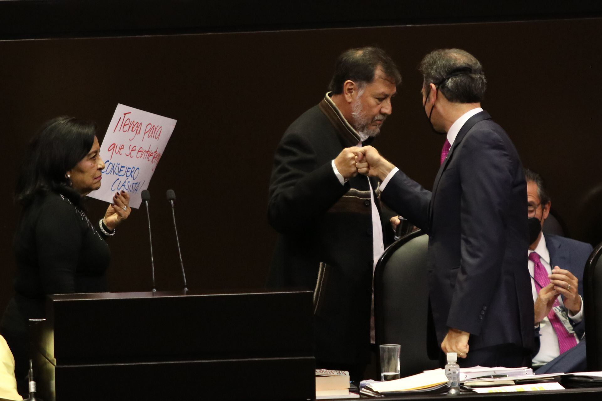 Noroña y Lorenzo Córdova