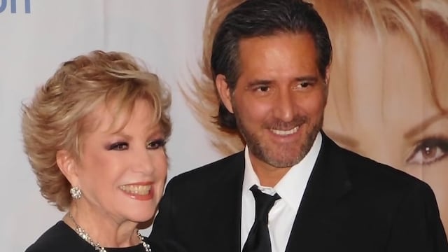 Alejandro Iriarte Woodside y su mamá Maxine Woodside.