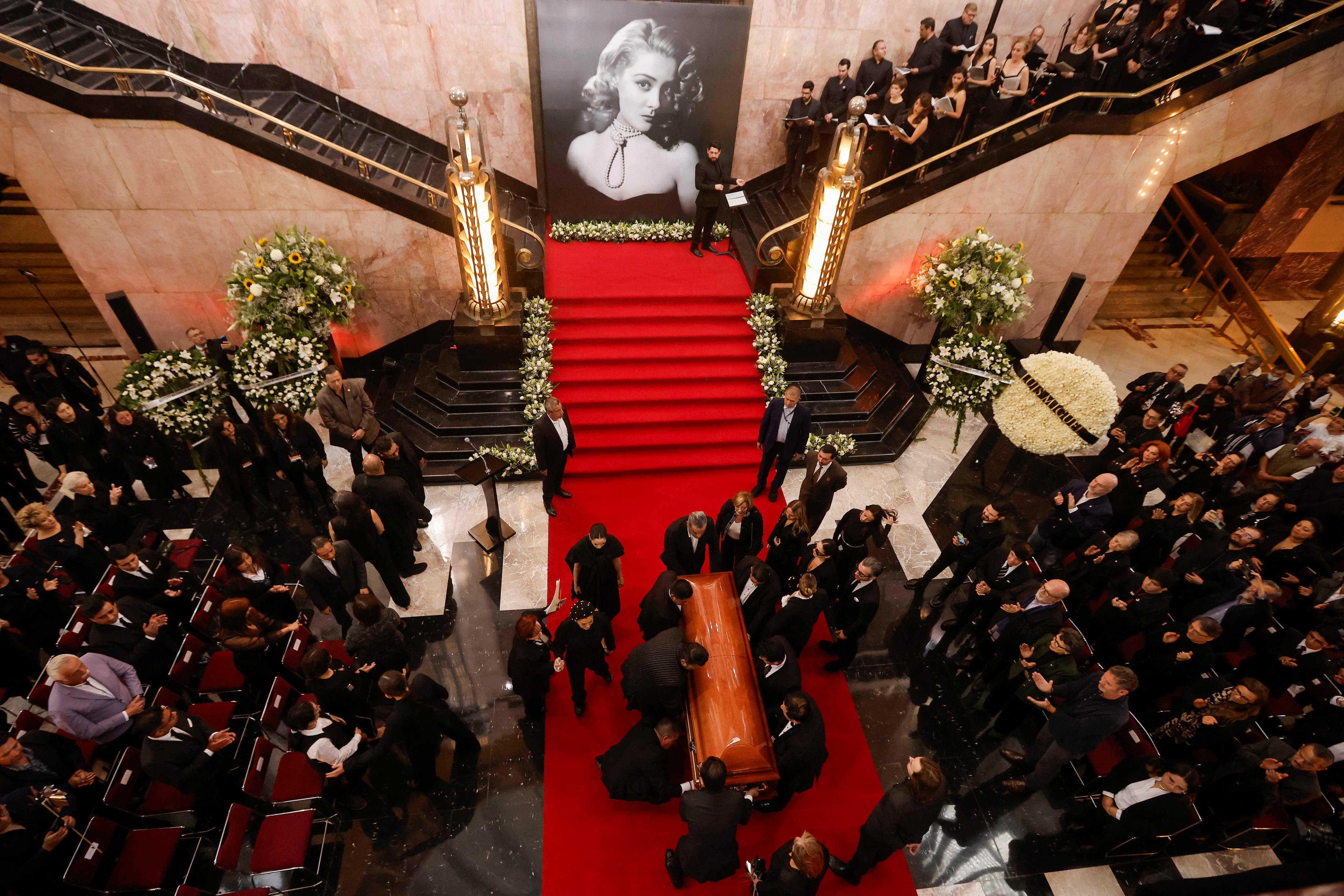 Homenaje Póstumo a Silvia Pinal en Bellas Artes