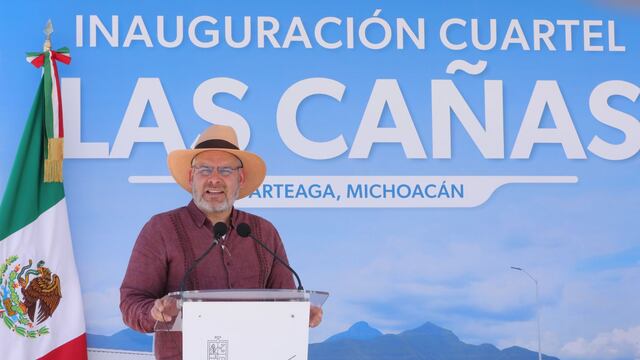 Alfredo Ramírez Bedolla inaugura cuartel de la Guardia Nacional en Arteaga