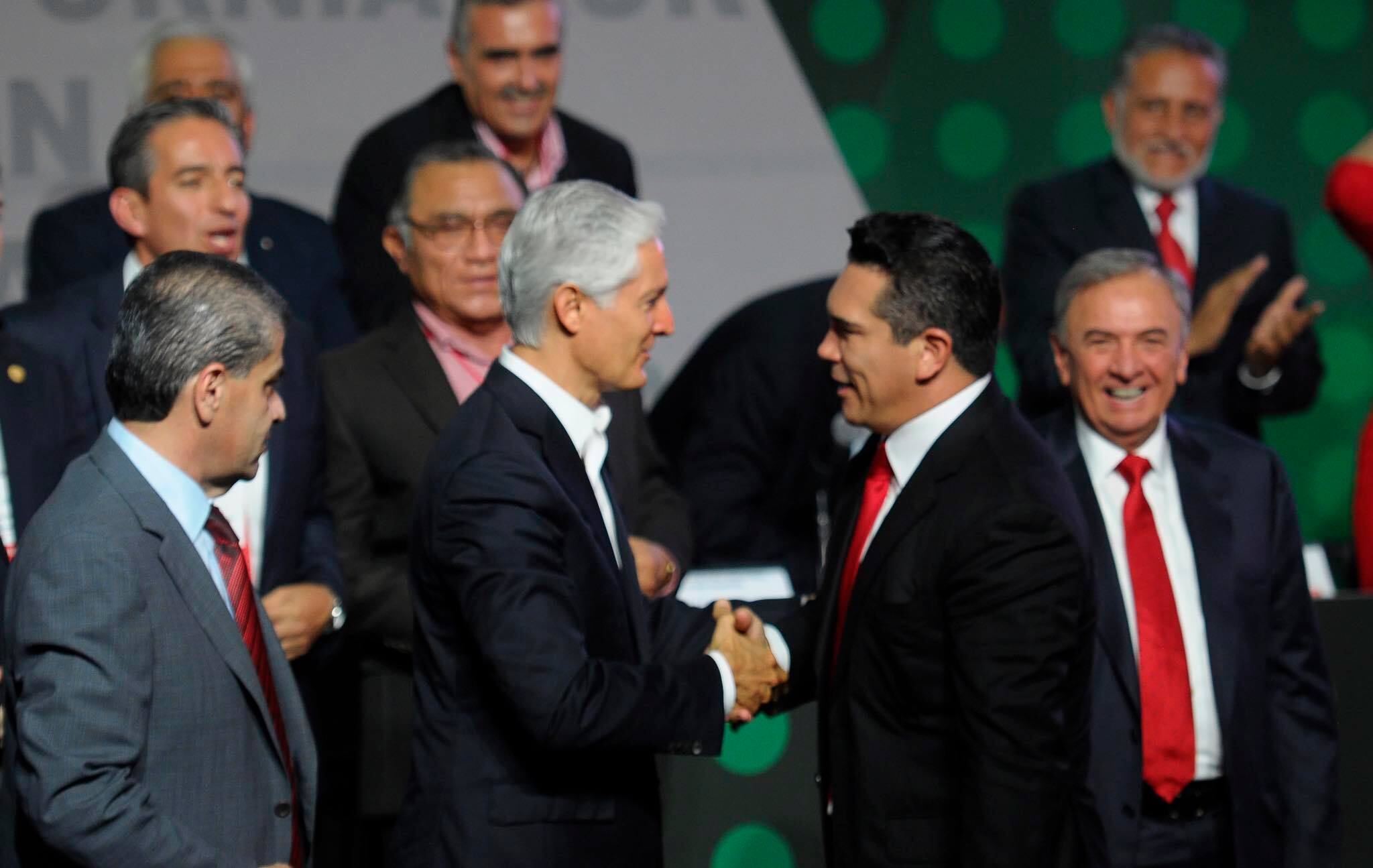 Alejandro Moreno se lanza contra Alfredo del Mazo