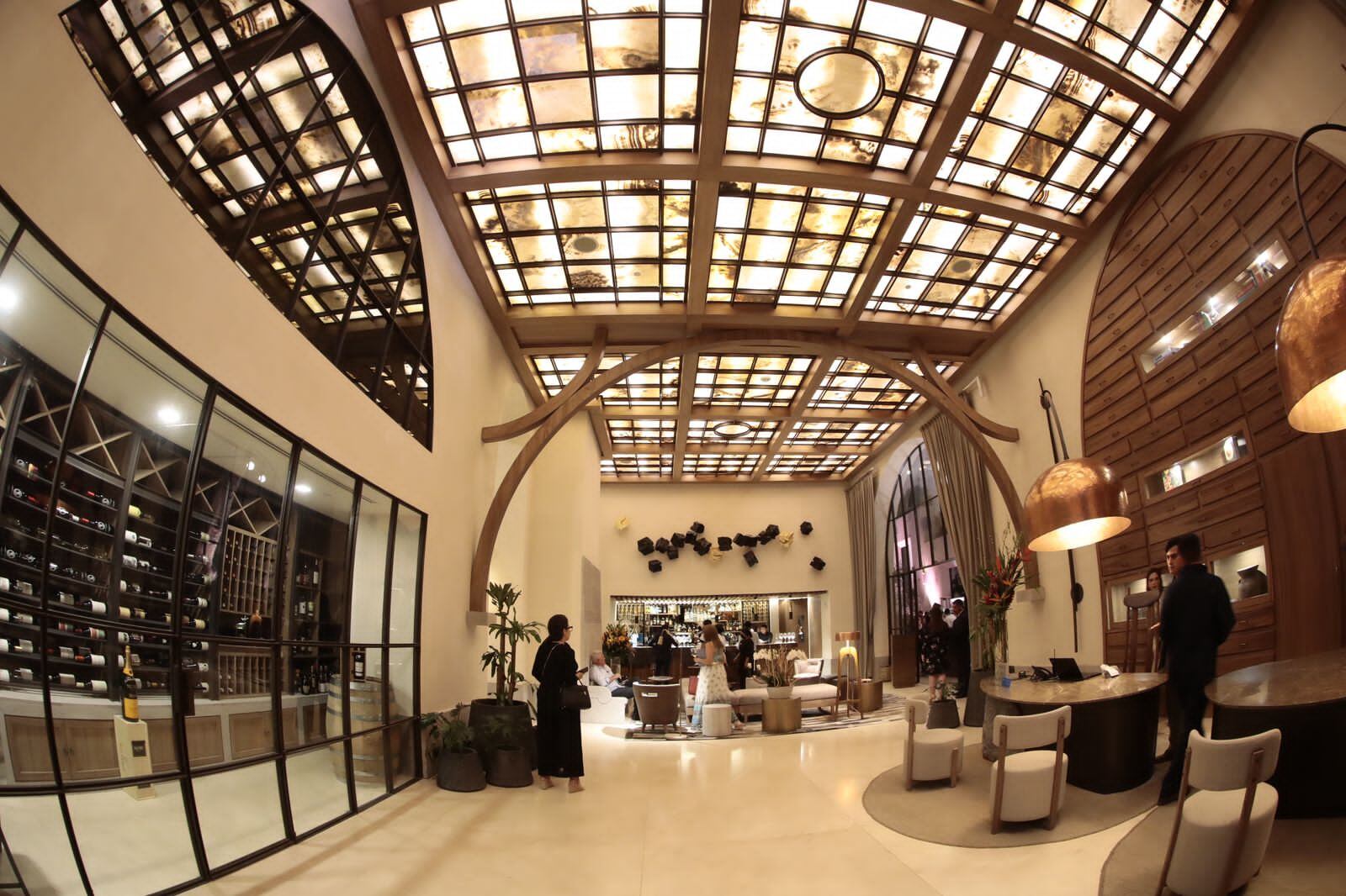 Diego Sinhue Rodríguez inaugura Numu Boutique Hotel en San Miguel de Allende