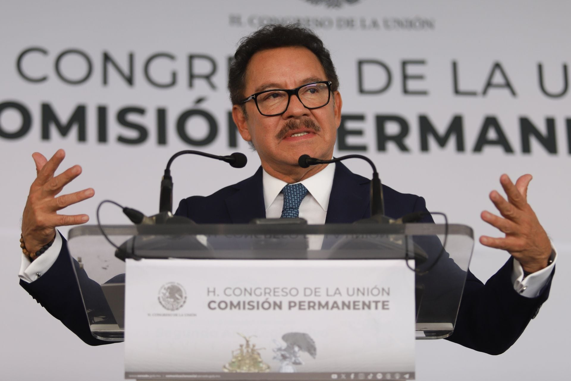 Ignacio Mier dijo que no ha hablado con Enrique Inzunza y se ha enterado por redes sociales de su decisión de no acudir a la Comisión Permanente