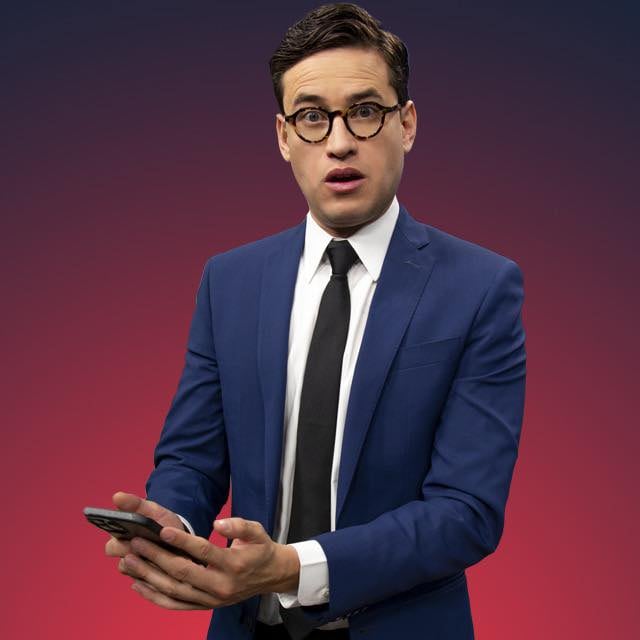 Nacho Lozano, conductor.