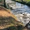 ¿Mala señal? Burbujeo en canales de Xochimilco despierta teorías sobre qué significa