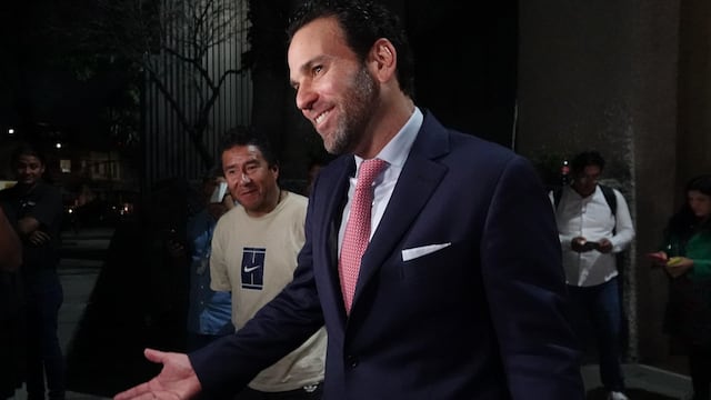 Carlos Loret de Mola