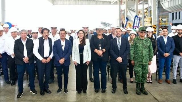 Tere Jiménez inaugura planta de Cementos Cruz Azul en Tepezalá
