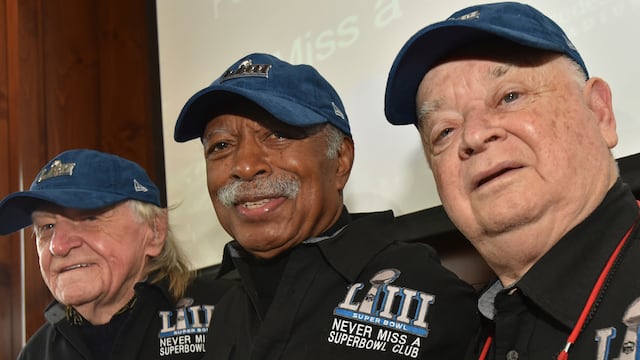 Nunca se perdieron un Super Bowl en 60 años: tres amigos podrían despedirse del ritual