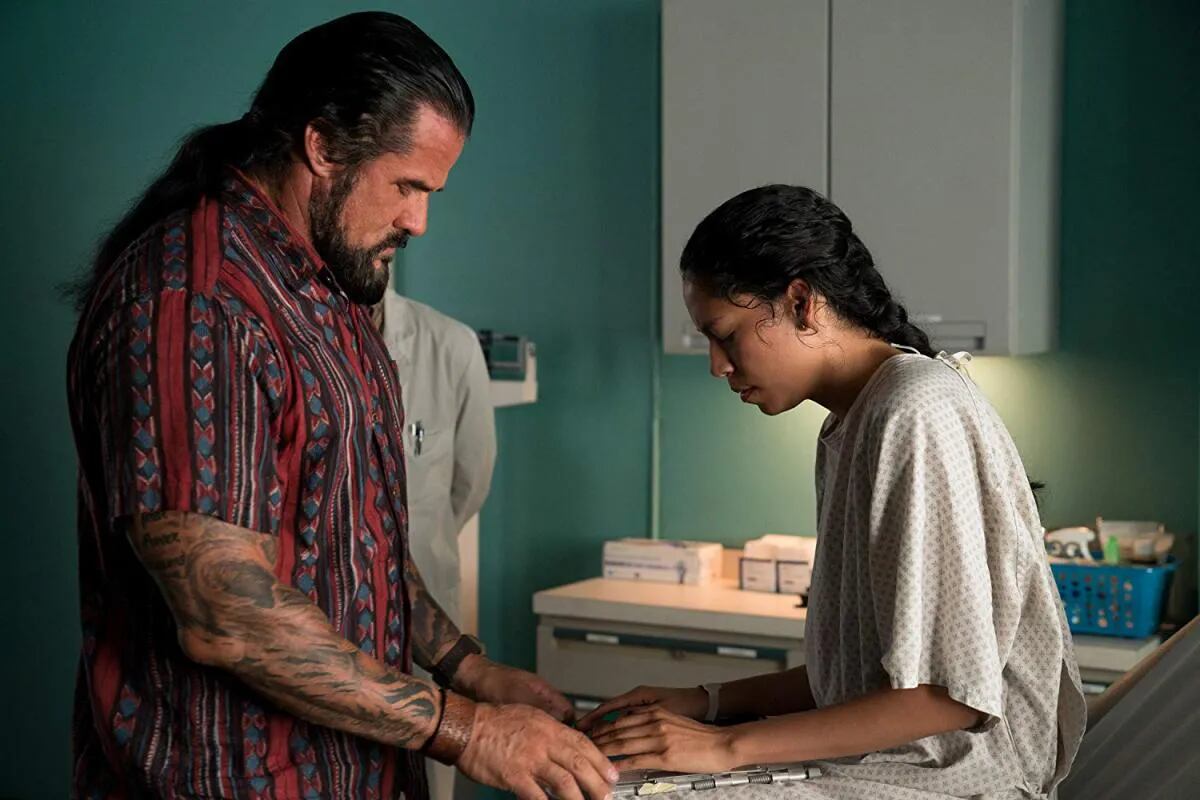 Con 10 episodios, esta escalofriante serie de Netflix sobre una donación de corazón también incluye fenómenos paranormales