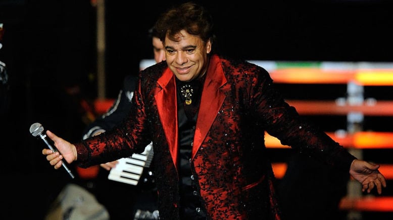 Juan Gabriel resucitaría en nuevo disco en colaboración con Natanael Cano, Carín León y Junior H