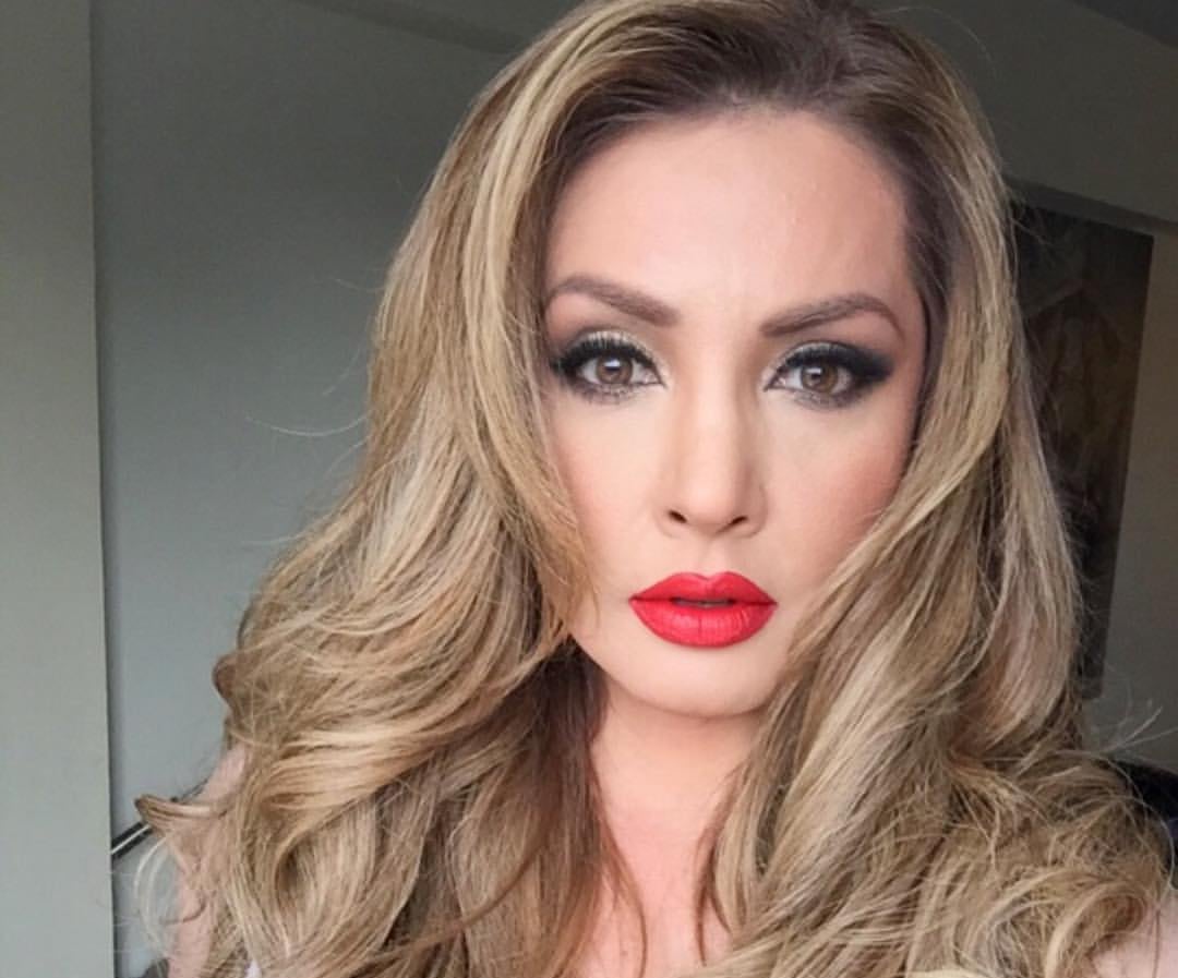 Tunden a Paty Navidad en Twitter