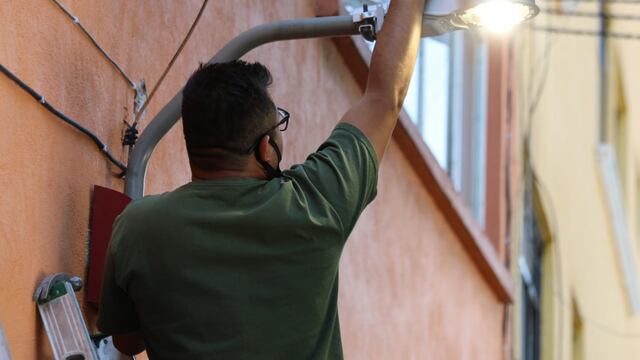 “Enchúlame la Colonia”.