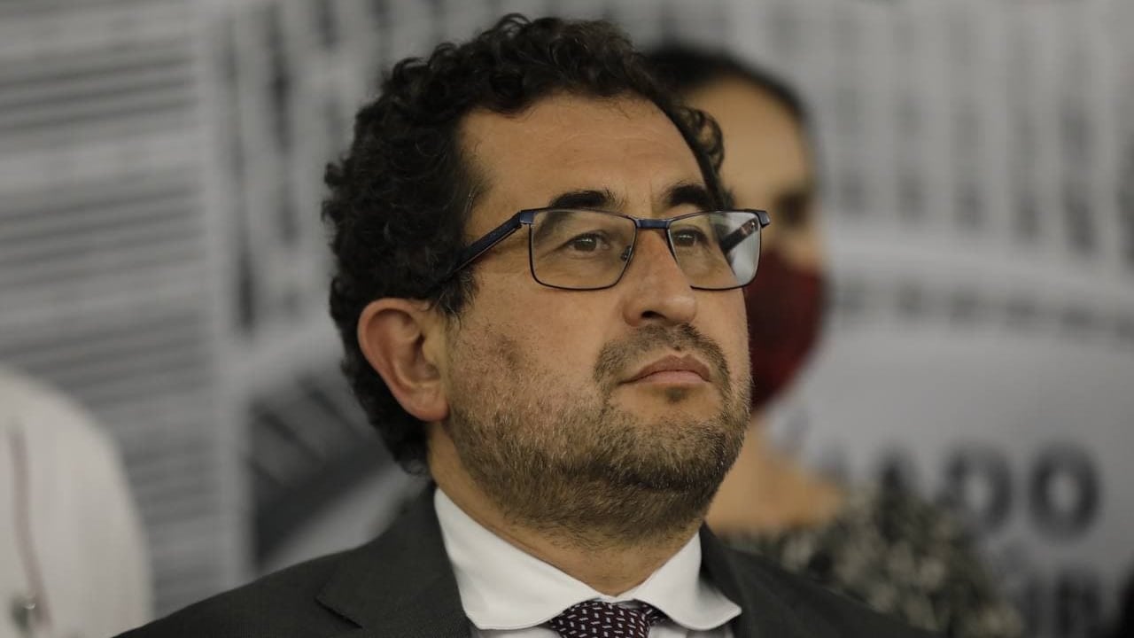 César Cravioto responsabiliza a la ‘derecha’ por el bloque negro en marcha del 2 de octubre