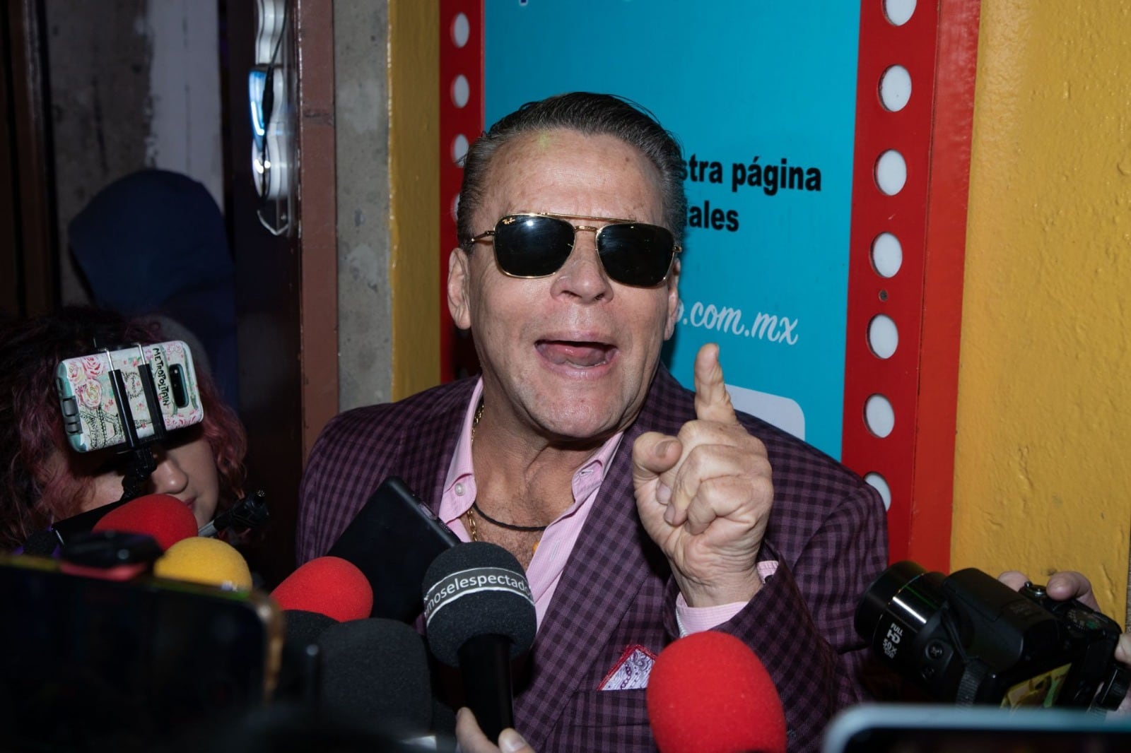 Alfredo Adame va a prisión por mentársela a Gustavo Adolfo Infante