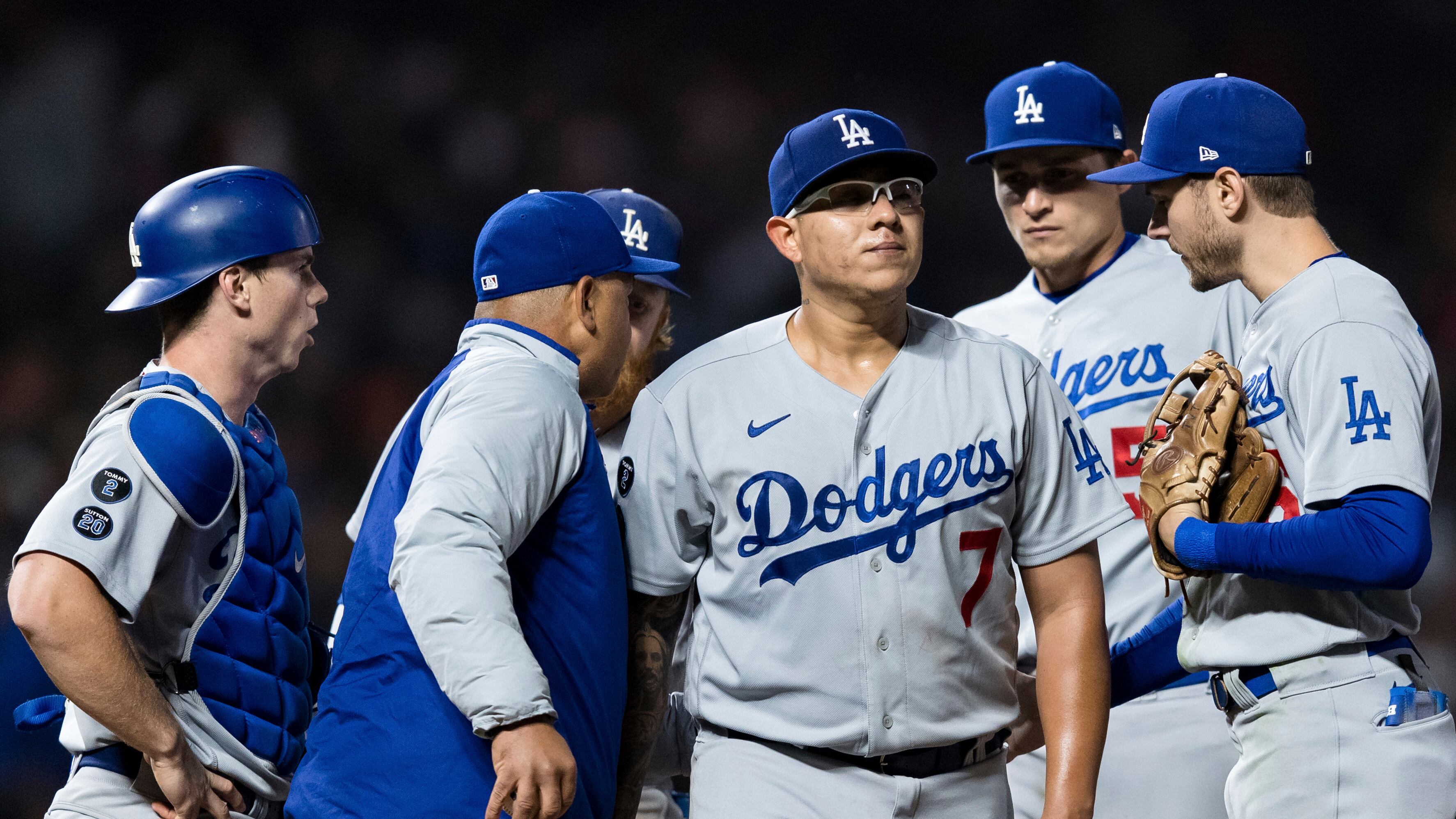 Julio Urías consigue su victoria número 16 con Los Angeles Dodgers