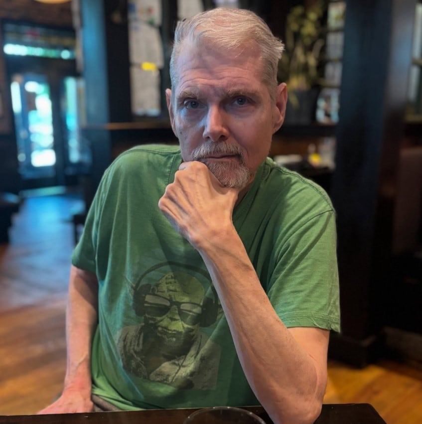 Tom Kane, actor de doblaje