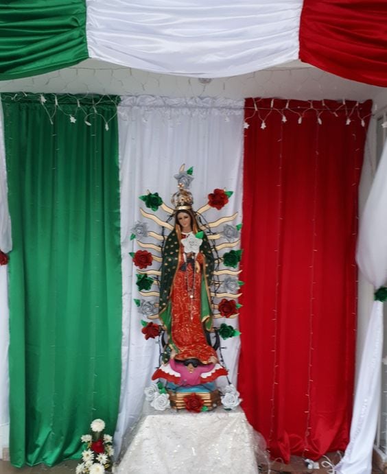 Altar a la Virgen de Guadalupe