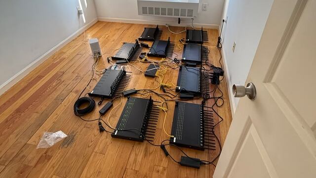 Red de hackeo de celulares que la ONU logró desarticular.