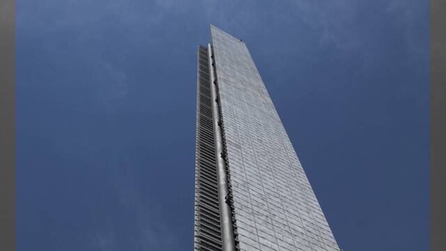 A 4 años de inaugurada, Estela de Luz presenta fallas; su mantenimiento cuesta 2.5 mdp al año