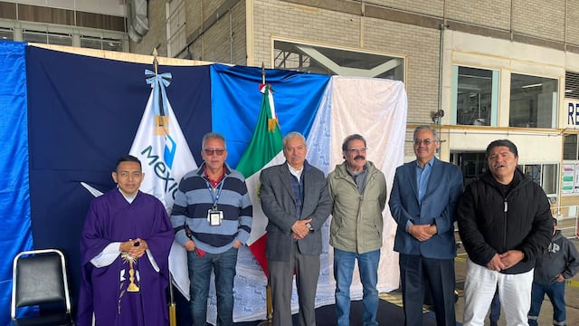 Misa al interior del taller de mantenimiento MRO Mexicana