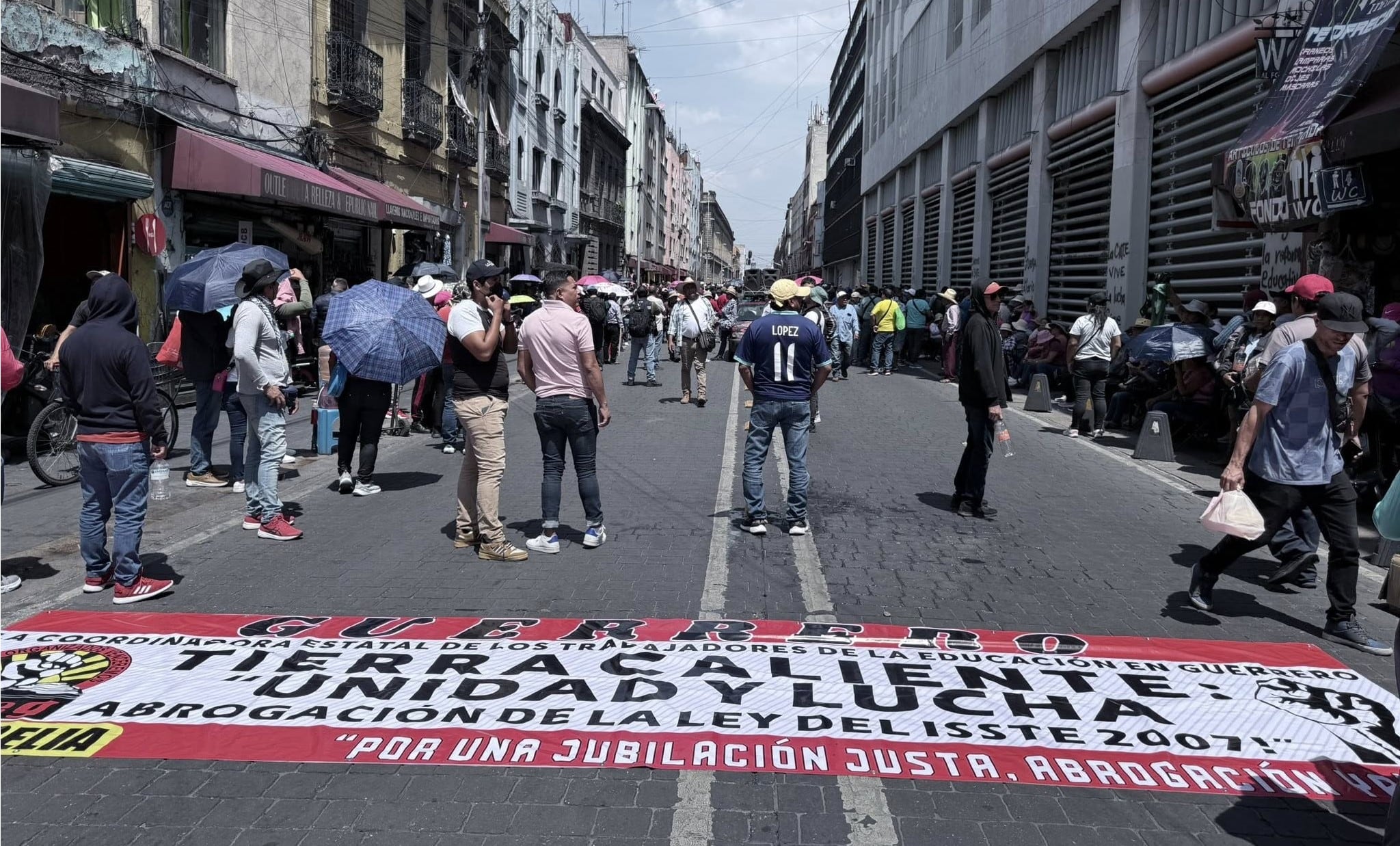 CETEG en protestas con la CNTE