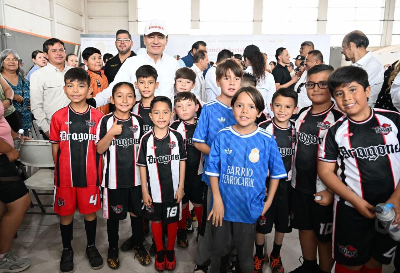 Entrega de escrituras en Sonora garantiza certeza jurídica a familias