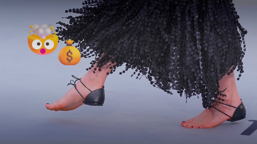 Chanel vende sandalias que parecen no tener suela: este es su precio