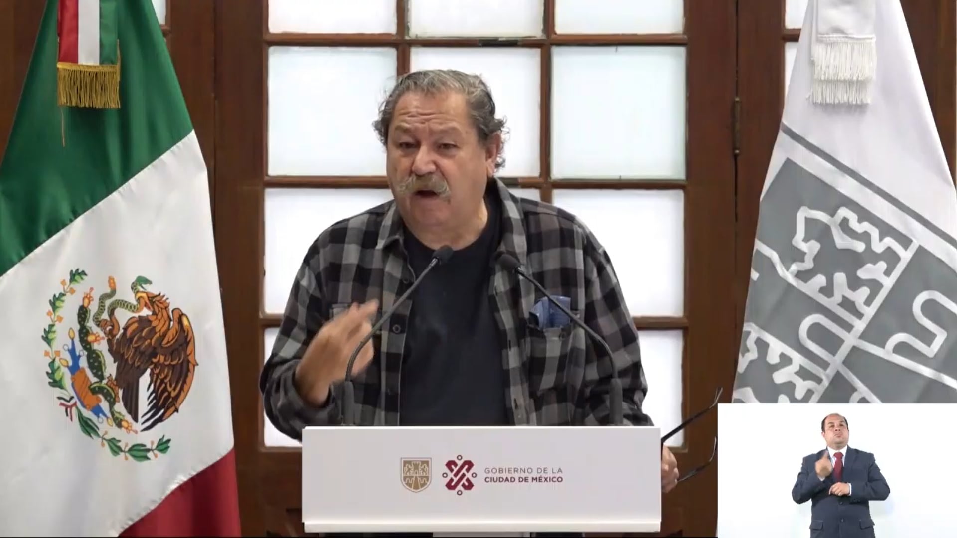 Paco Ignacio Taibo II, titular del FCE