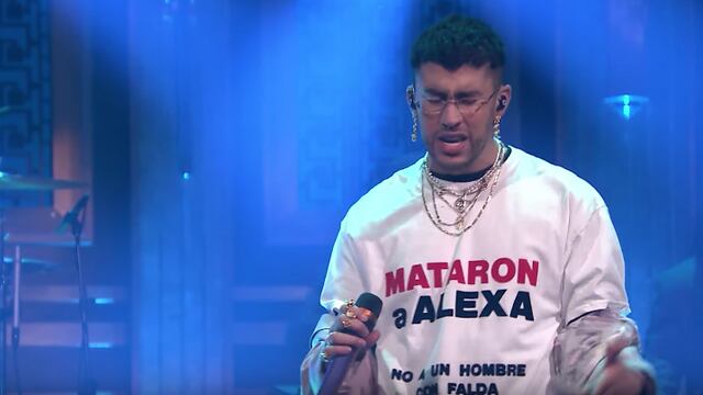 Bad Bunny en The Tonight Show con Jimmy Fallon.
