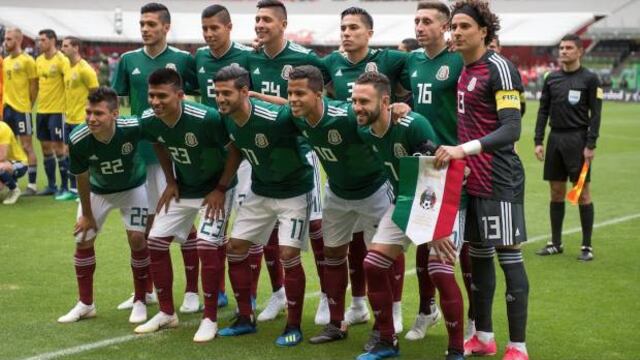 La oncena del Tri en el Azteca.