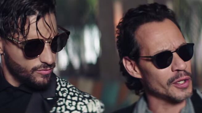 “Parece que están enamorados”: Besos entre Maluma y Marc Anthony desatan críticas