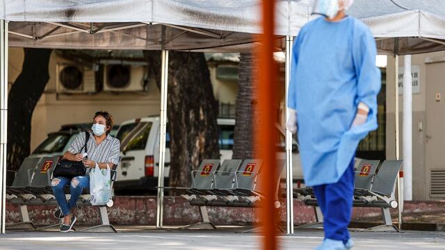 Argentina presenta 33 mil casos nuevos por Covid-19
