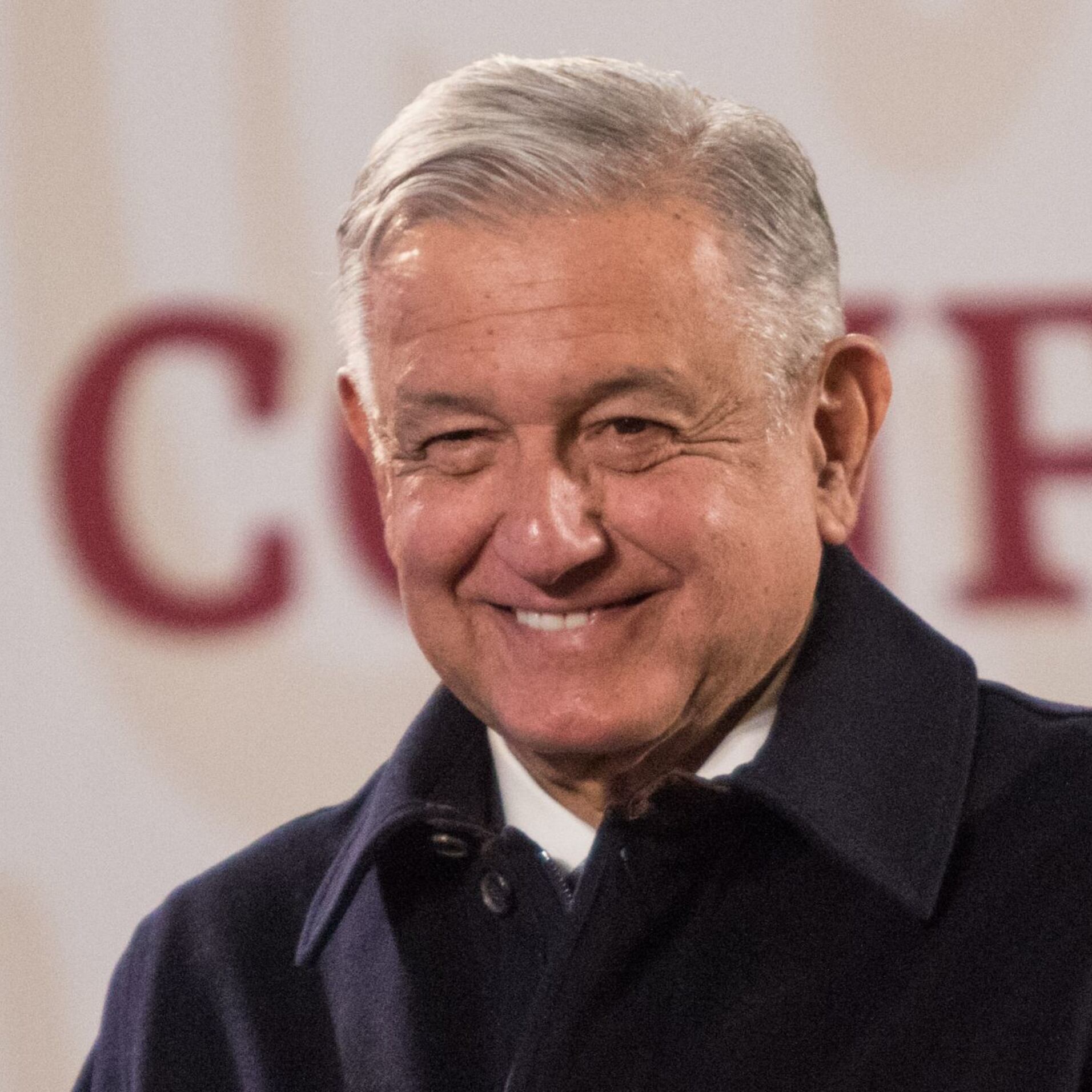 AMLO, ¿adelanta inocentada?