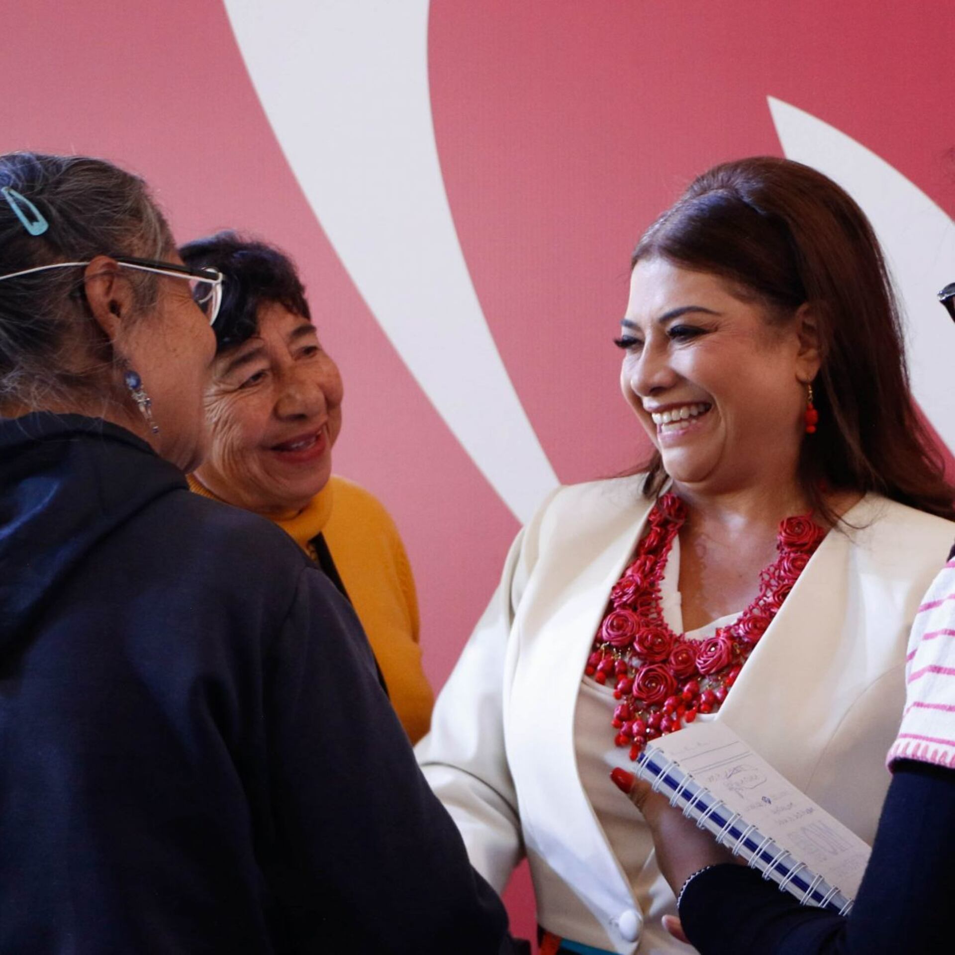 Tiempo de mujeres: soluciones con empatía desde el poder