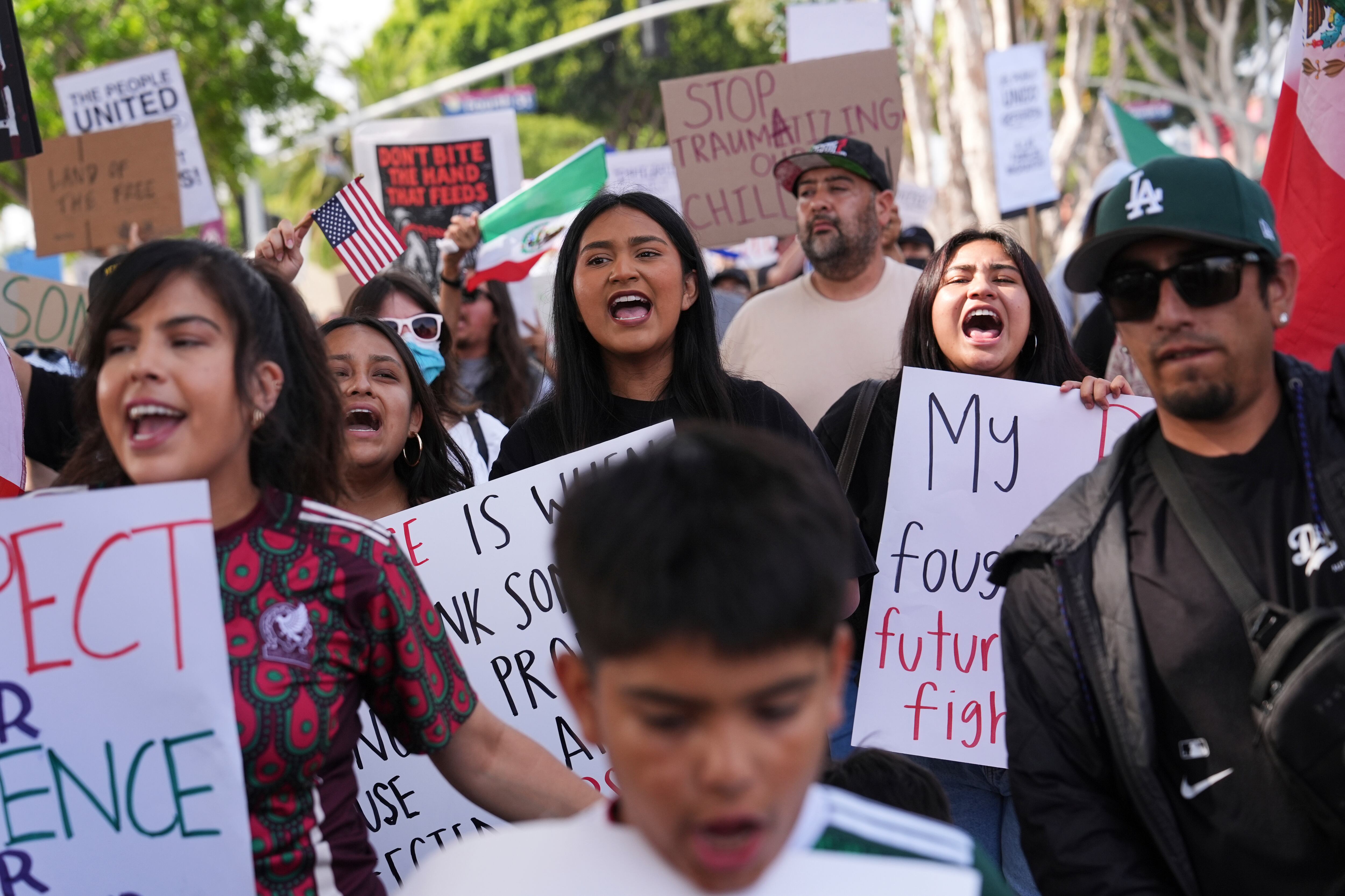 Juez Federal Declara Inconstitucional Política de Trump para Deportar Activistas Pro-Palestinos