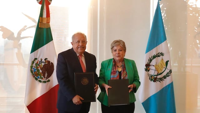 Alicia Bárcena sostuvo una charla con el canciller de Guatemala
