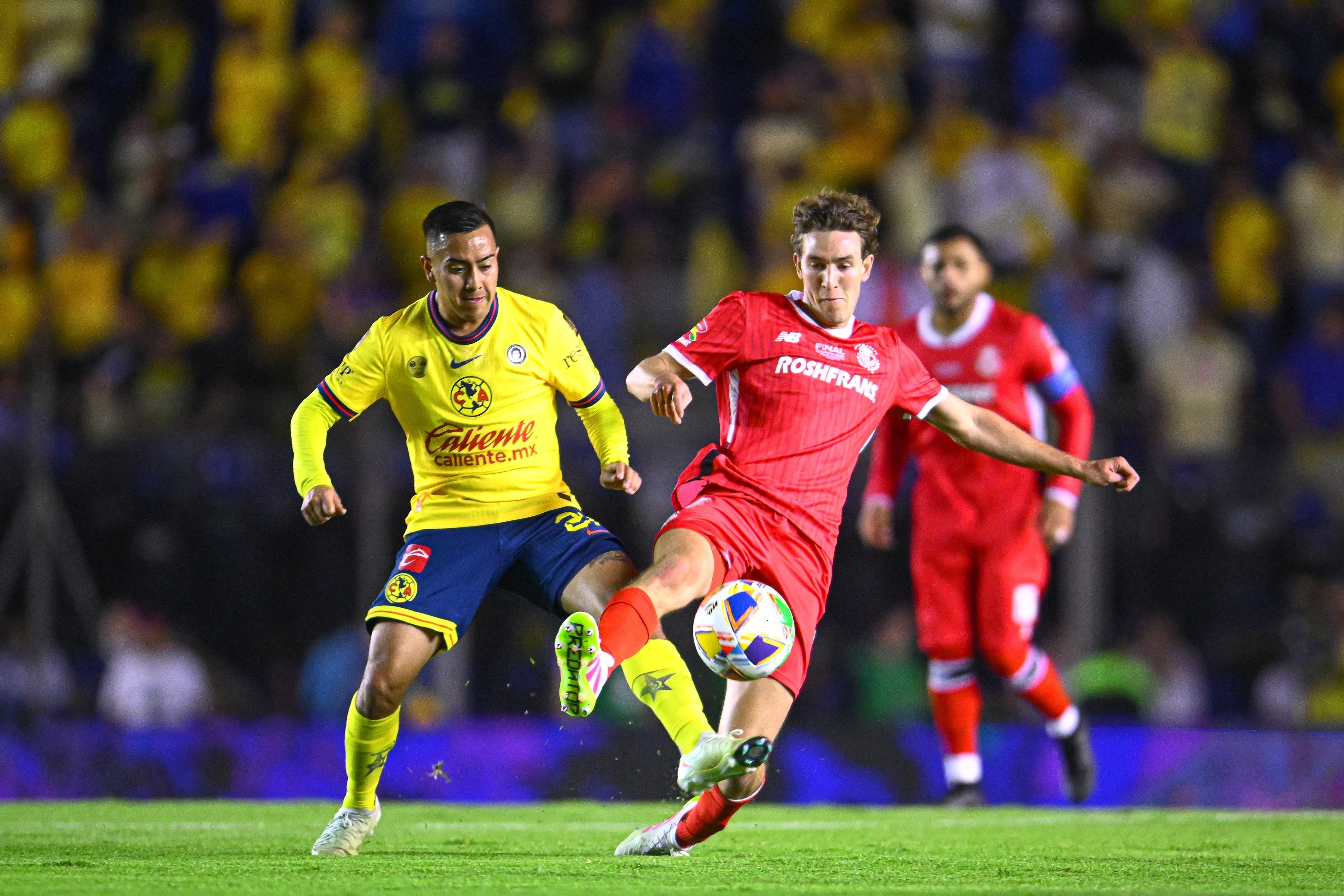 Marcel Ruiz con Toluca