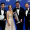 Checo Pérez recibe trofeo en la gala FIA por su subcampeonato en la Formula 1