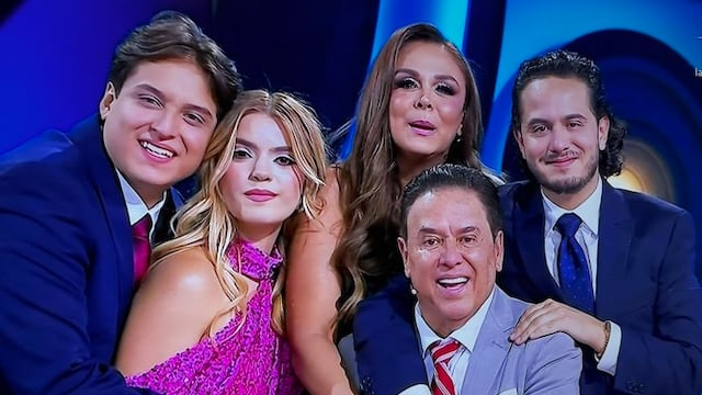 Familia que recibió a Mario Bezares tras ganar La Casa de los Famosos 2024.