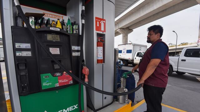 Petróleos Mexicanos afirmó que el abasto de gasolina en el país está garantizado y llamó a no hacer caso a rumores y desinformación.