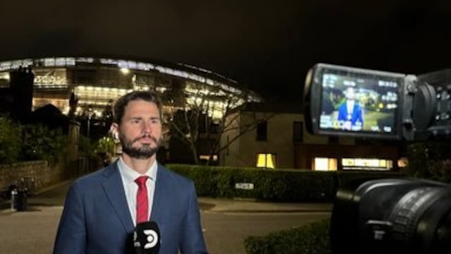 José Carlos Crespo, periodista deportivo de Ecuador, fue agredido durante el Mundial 2026.