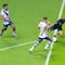 La ridícula jugada del Chino Huerta que hizo recordar sus tiempos en Club Chivas